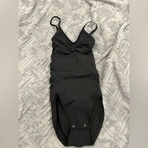 🖤 Black Slimming Bodysuit - XS/S